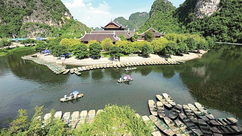 Phong cảnh Tràng An (Ninh Bình).