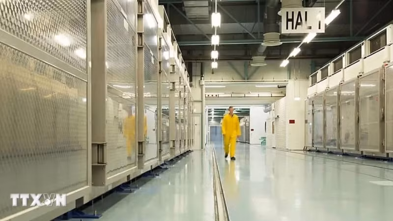Bên trong cơ sở hạt nhân Fordow của Iran. (Ảnh: EPA/TTXVN)