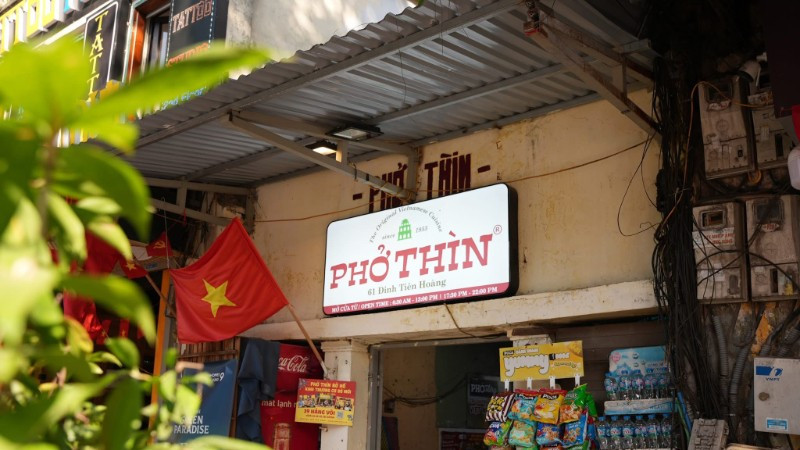 Phở Thìn Bờ Hồ dỡ bỏ mặt bằng sau hơn 70 năm gắn bó