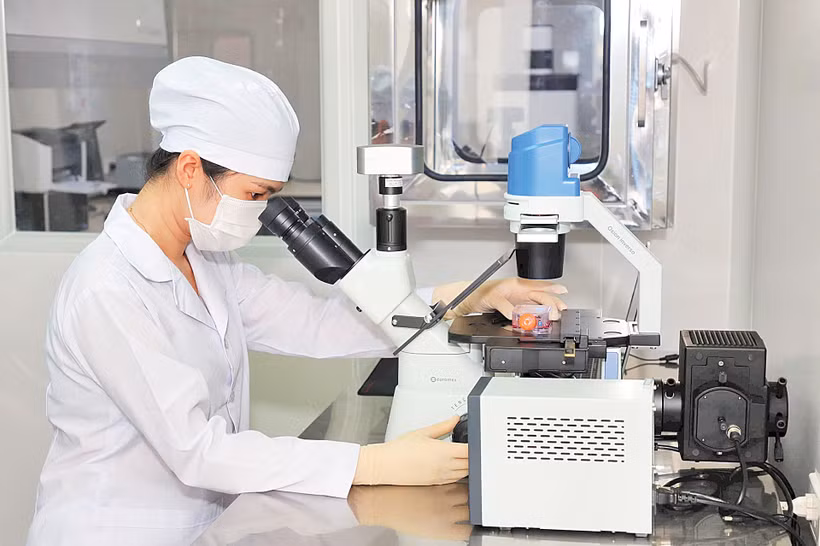 Nghiên cứu vaccine tại IVAC.