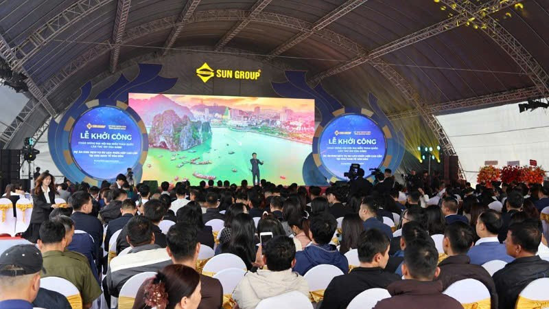 Quang cảnh Lễ khởi công dự án Khu dịch vụ du lịch phức hợp cao cấp tại đặc khu Vân Đồn, Quảng Ninh.