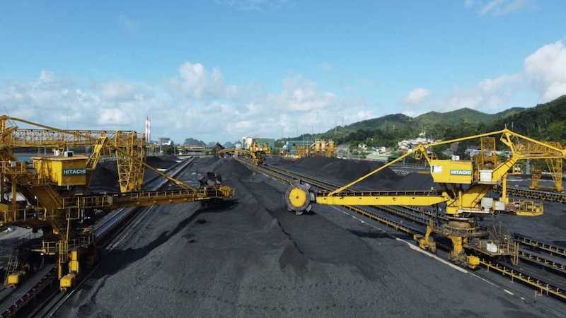 Hệ thống bốc rót than hiện đại, đồng bộ của Công ty Tuyển than Cửa Ông.