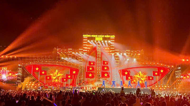 Xuyên suốt chương trình là thông điệp “Kỷ luật-Đồng tâm, kiến tạo tương lai” với khát vọng vươn lên của Quảng Ninh trong giai đoạn mới.