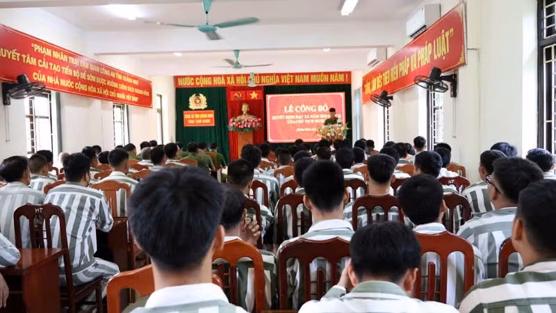 Quang cảnh Lễ công bố tại trại giam Công an tỉnh Quảng Ninh.