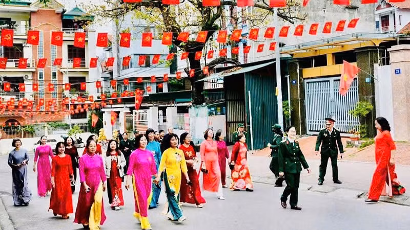 Sáng ngày 15/3, không khí Ngày hội non sông đã diễn ra ở khắp nơi trên địa bàn tỉnh Quảng Ninh.
