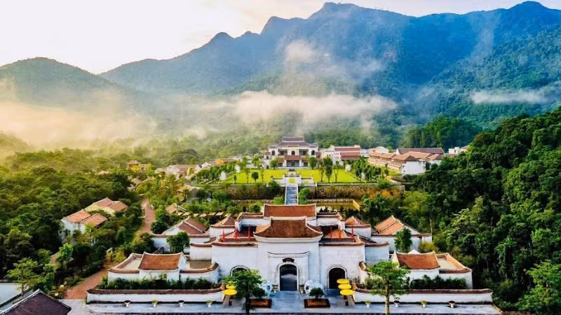 Cung Trúc lâm Yên Tử là nơi diễn ra các sự kiện về văn hóa, tôn giáo tầm cỡ quốc gia và quốc tế.