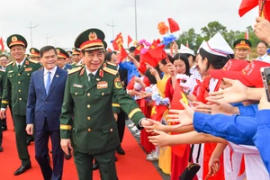 Quang cảnh Lễ tiễn Đại tướng Phan Văn Giang và Đoàn đại biểu Việt Nam.