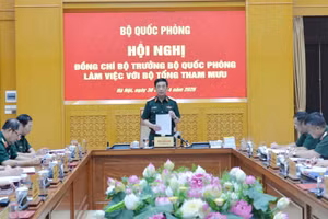 Đại tướng Phan Văn Giang phát biểu chỉ đạo tại hội nghị.