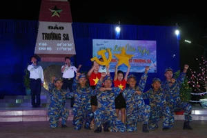 Giao lưu văn nghệ