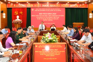 Quang cảnh hội thảo khoa học: "Đồng chí Lê Quang Đạo - Nhà lãnh đạo tài năng của Đảng và cách mạng Việt Nam". (Ảnh: PHẠM CƯỜNG)
