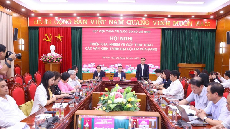  Quang cảnh hội nghị.