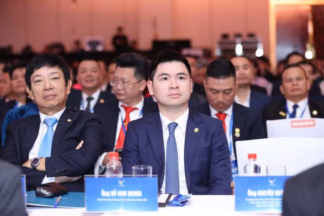 Ông Đỗ Vinh Quang, Phó Chủ tịch HĐQT T&T Group, Chủ tịch HĐQT Vietravel Airlines, tham dự Đại hội.