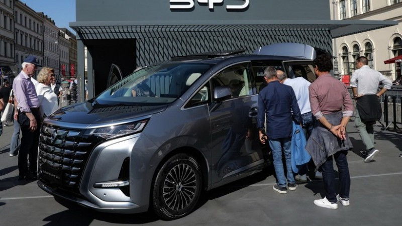 Mẫu xe điện của BYD tại Triển lãm ôtô quốc tế ở Munich, Đức tháng 9/2023. (Ảnh: THX/TTXVN)