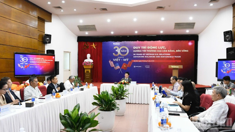 Toàn cảnh Tọa đàm “30 năm quan hệ Việt - Mỹ: Duy trì động lực, hướng tới thương mại cân bằng, bền vững”. (Ảnh: KHÁNH LAN)