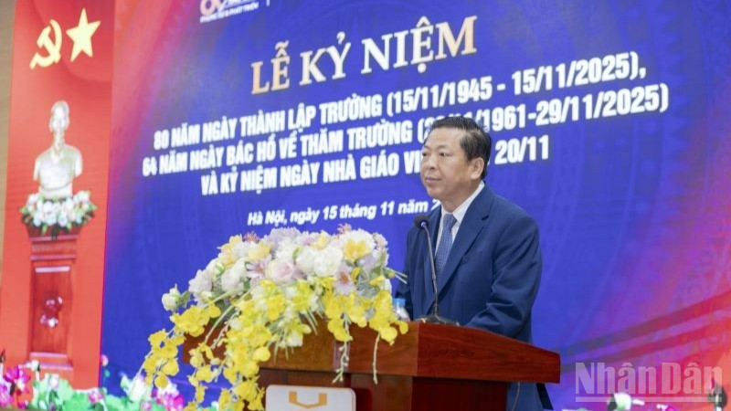 Tiến sĩ Trần Hồng Minh, Ủy viên Trung ương Đảng, Bộ trưởng Xây dựng, phát biểu tại lễ kỷ niệm.