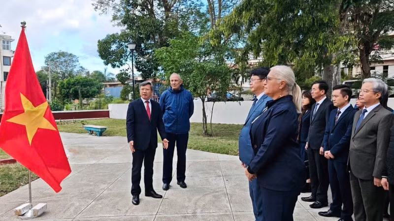 Đại sứ Lê Quang Long phát biểu tại sự kiện. (Ảnh do Đại sứ quán Việt Nam tại Cuba cung cấp)