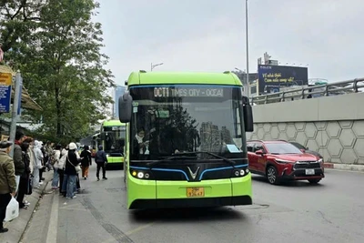 Tăng cường 20 tuyến buýt tạo thuận lợi cho nhân dân, du khách tham quan những sự kiện chính trị-xã hội ở Thủ đô.