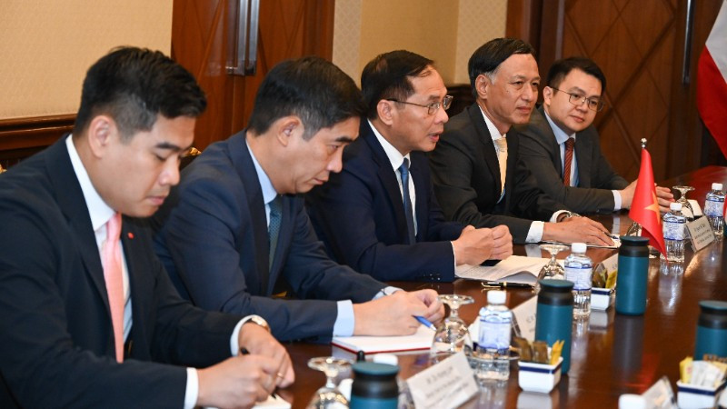 Phó Thủ tướng Chính phủ, Bộ trưởng Ngoại giao Bùi Thanh Sơn phát biểu. (Ảnh: Bộ Ngoại giao) pttg-btng-bui-thanh-son-5232.jpg