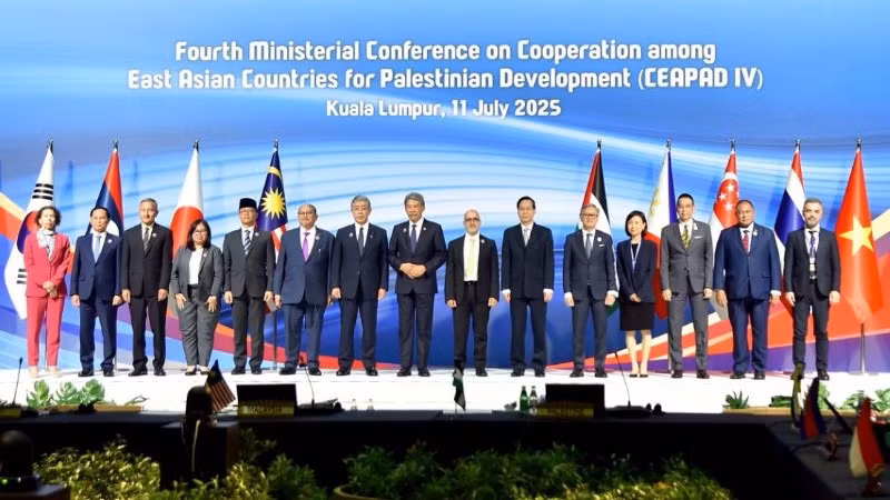 Phó Thủ tướng, Bộ trưởng Ngoại giao Bùi Thanh Sơn tham dự Hội nghị lần thứ 4 về Hợp tác giữa các nước Đông Á vì sự phát triển của Palestine. (Ảnh: Báo Thế giới và Việt Nam)