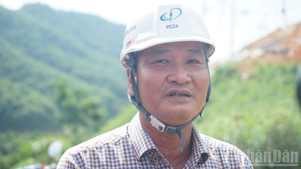 Ông Bùi Quang Cảnh, Giám đốc Công ty TNHH một thành viên Xây lắp điện 4. (Ảnh: TRUNG HƯNG) ndo_br_dsc02334-5939.jpg