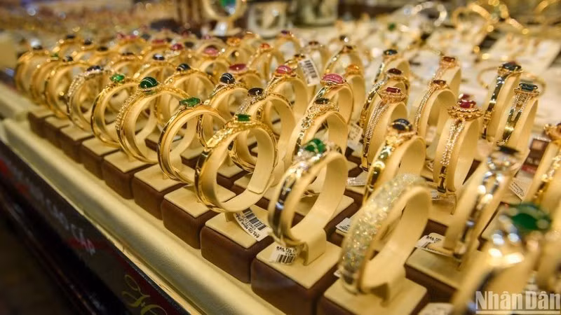 Thuế xuất khẩu vàng trang sức, kỹ nghệ được giảm về 0% từ ngày 10/10/2025. (Ảnh: THÀNH ĐẠT)