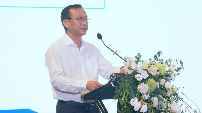 Ông Ngô Anh Tuấn, Giám đốc Học viện Chiến lược, bồi dưỡng cán bộ xây dựng phát biểu tại hội thảo. (Ảnh: TRUNG HƯNG) ndo_br_dsc02699-7179.jpg