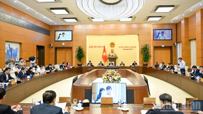 Quang cảnh phiên họp của Ủy ban Thường vụ Quốc hội. (Ảnh: DUY LINH)
