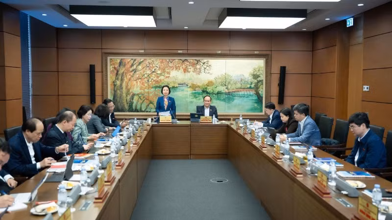 Quang cảnh phiên thảo luận tại Tổ 1, sáng 5/11/2025. (Ảnh: Media Quốc hội)