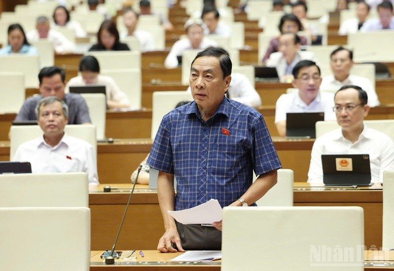 Đại biểu Phạm Văn Hòa (Đoàn Đồng Tháp). (Ảnh: DUY LINH) ndo_br_pham-van-hoa-dong-thap.jpg