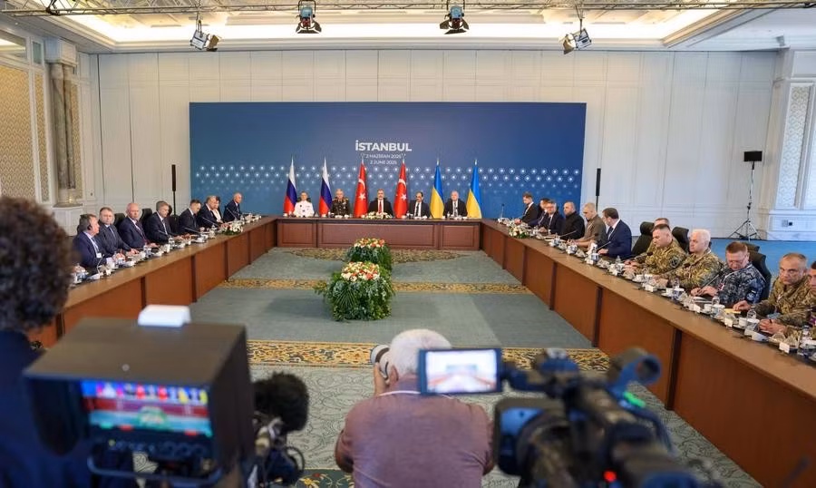 Vòng đàm phán hòa bình giữa Ukraine và Nga được tổ chức tại Istanbul, Thổ Nhĩ Kỳ, ngày 2/6/2025. (Ảnh: Bộ Ngoại giao Thổ Nhĩ Kỳ/Xinhua)