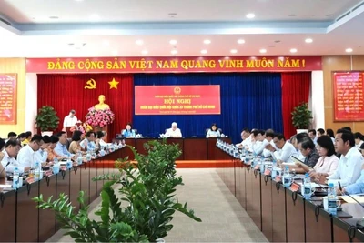 Toàn cảnh hội nghị.