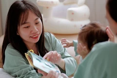 Mẹ hiến một phần lá gan cho con gái.