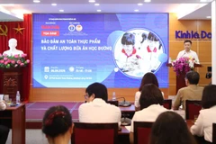 Tổng Biên tập Báo Kinh tế & Đô thị Nguyễn Thành Lợi phát biểu khai mạc. 