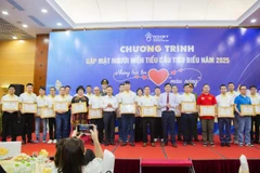 Tôn vinh những người hiến tiểu cầu tiêu biểu.