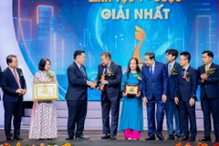 Bệnh viện Hữu nghị Việt Đức vừa được trao Giải Nhất trong lĩnh vực Y dược với công trình “Triển khai ghép đa tạng từ người hiến chết não tại Bệnh viện Hữu nghị Việt Đức”.