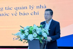 Cục trưởng Cục Báo chí Lưu Đình Phúc phát biểu tại hội nghị. (Ảnh: Bộ Văn hóa, Thể thao và Du lịch cung cấp)