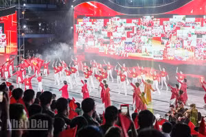 Chương trình nghệ thuật “Tổ quốc bình yên”.