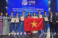 Đội tuyển học sinh Việt Nam tham dự IJSO-2025.