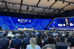 Phó Thủ tướng Chính phủ Lê Thành Long tham dự Phiên khai mạc Diễn đàn Kinh tế quốc tế Saint Petersburg lần thứ 28. (Ảnh: THUỲ VÂN)