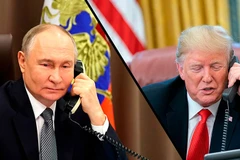 Tổng thống Nga Vladimir Putin và người đồng cấp Mỹ Donald Trump điện đàm. (Ảnh: TVZVEZDA.RU)