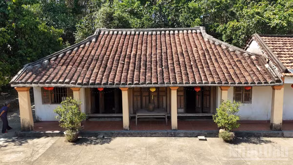 Nhà cổ của gia đình ông Nguyễn Đình Mẫn là một trong tám căn nhà cổ ở làng Lộc Yên, xã Thạnh Bình, thành phố Đà Nẵng.