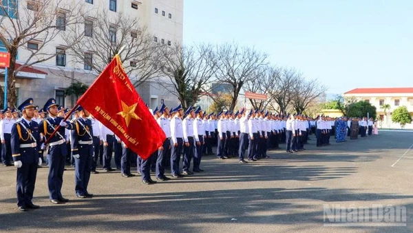 Bộ Tư lệnh Vùng Cảnh sát biển 2 đã tổ chức Lễ ra quân huấn luyện năm 2026 và phát động phong trào thi đua “Huấn luyện giỏi, kỷ luật nghiêm, đổi mới sáng tạo”.
