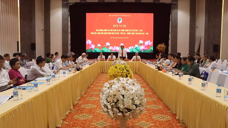 Toàn cảnh Hội nghị biểu dương người cao tuổi tham gia xây dựng hệ thống chính trị cơ sở và tổng kết thực hiện phong trào thi đua "Tuổi cao-Gương sáng".