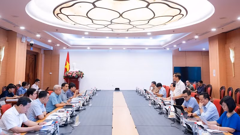 Toàn cảnh cuộc họp của Thường trực Ủy ban Văn hóa và Xã hội.