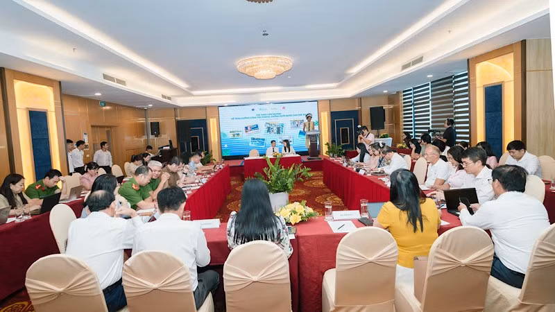 Toàn cảnh hội thảo liên ngành về tăng cường công tác phòng, chống đuối nước trẻ em tại Đà Nẵng.