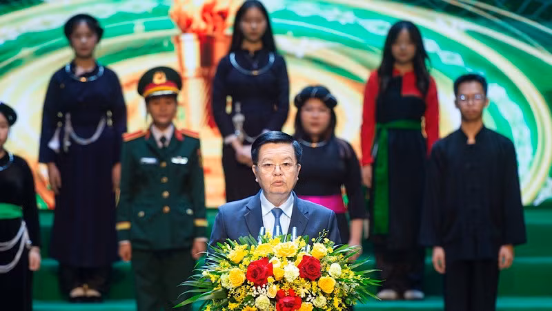 ptt-mai-van-chinh.jpg