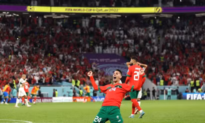 Maroc ghi tên mình vào lịch sử bóng đá thế giới khi trở thành đội bóng châu Phi đầu tiên tiến vào bán kết 1 kỳ World Cup. (Ảnh: FIFA)