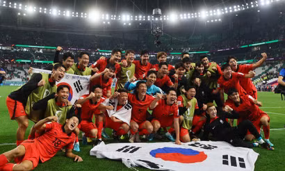 Hàn Quốc đoạt vé đầy kịch tính vào vòng loại trực tiếp World Cup 2022. (Ảnh: Reuters)