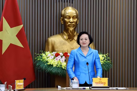 Phó Thủ tướng Phạm Thị Thanh Trà nhấn mạnh yêu cầu xây dựng kế hoạch hoàn thiện hệ thống vị trí việc làm trong hệ thống hành chính nhà nước. (Ảnh: chinhphu.vn/Thu Giang)