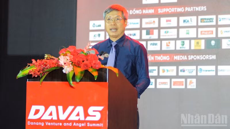 Phó Chủ tịch Ủy ban nhân dân thành phố Đà Nẵng Hồ Quang Bửu phát biểu khai mạc DAVAS 2026.
